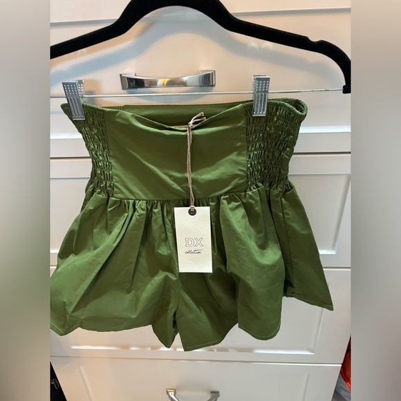 Dixie DX Collection Women’s High Waist Stretch Green Shorts Size S NWT Italy - Picture 7 of 7